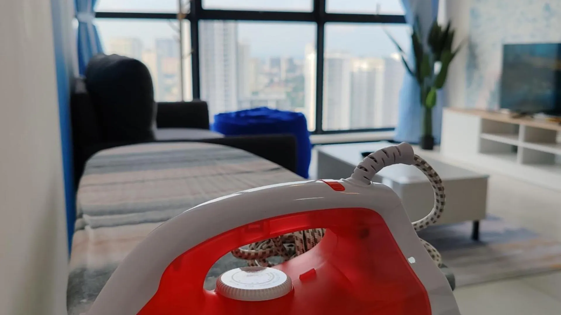 Skyblue 2 Rooms Apartment, 4 Plus 2 Pax At Urban Suites Jelutong