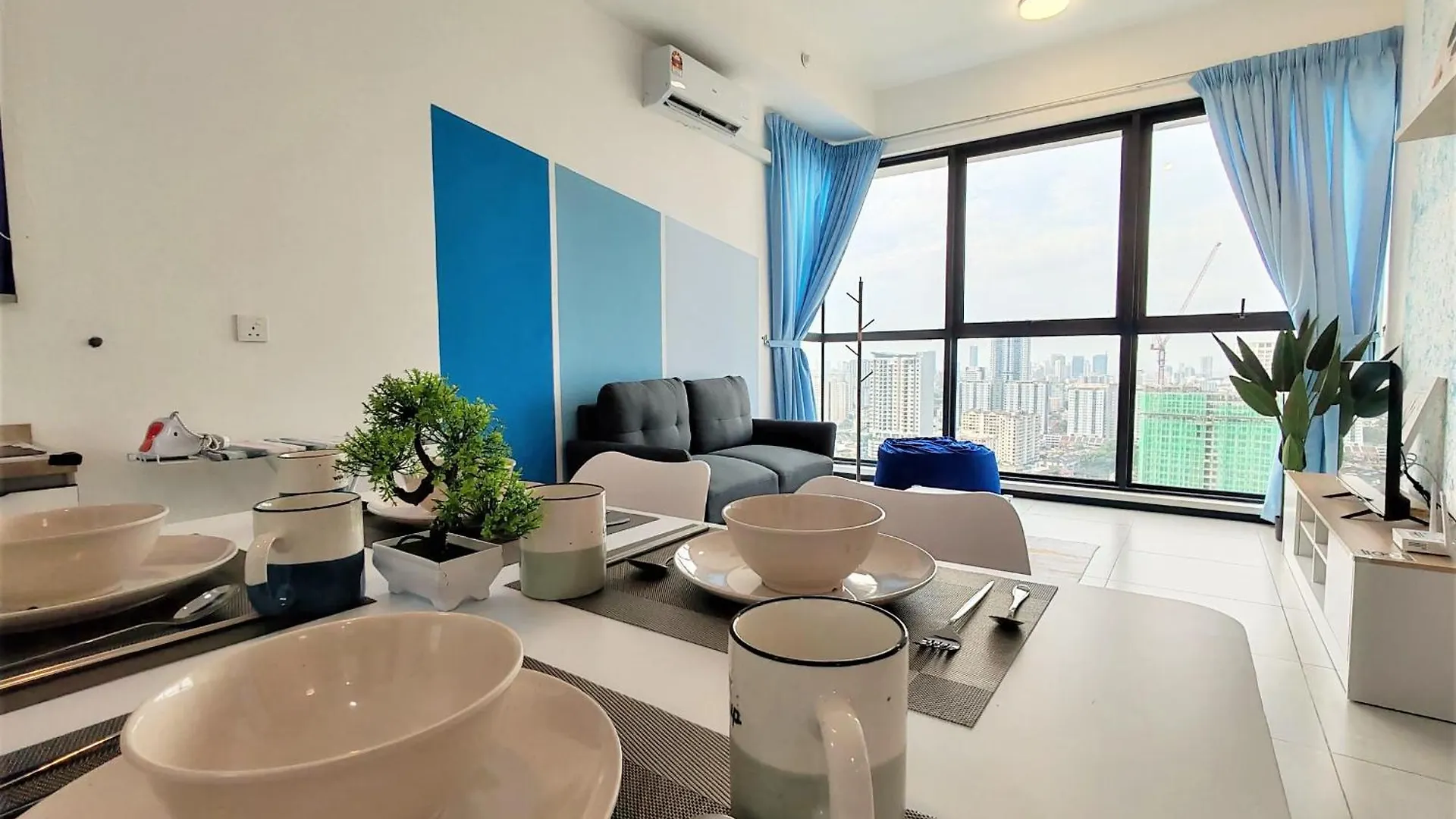 Apartment Skyblue 2 Rooms Apartment, 4 Plus 2 Pax At Urban Suites Jelutong